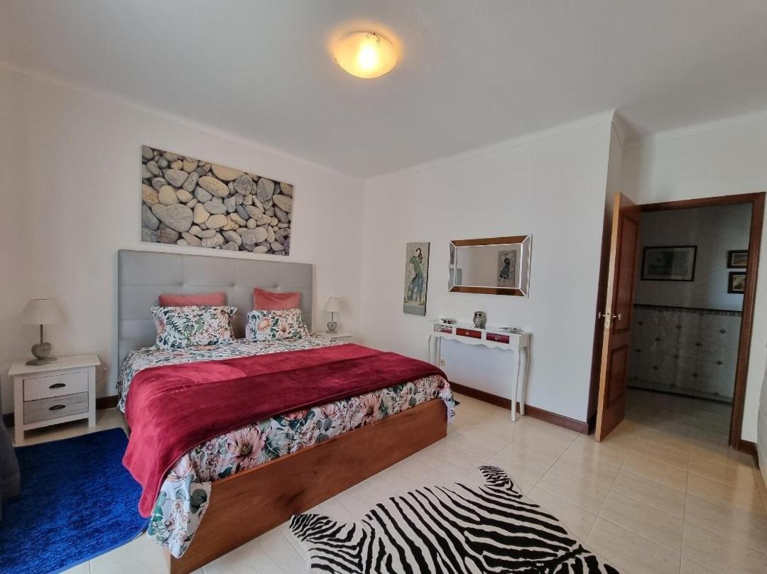 Apartmento Praia Da Dona Ana Λάγος Εξωτερικό φωτογραφία